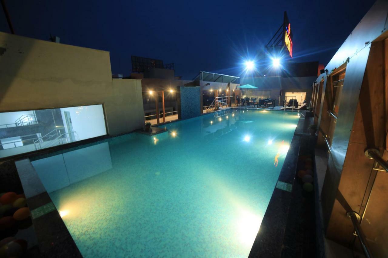 Hotel La New Delhi Exteriör bild